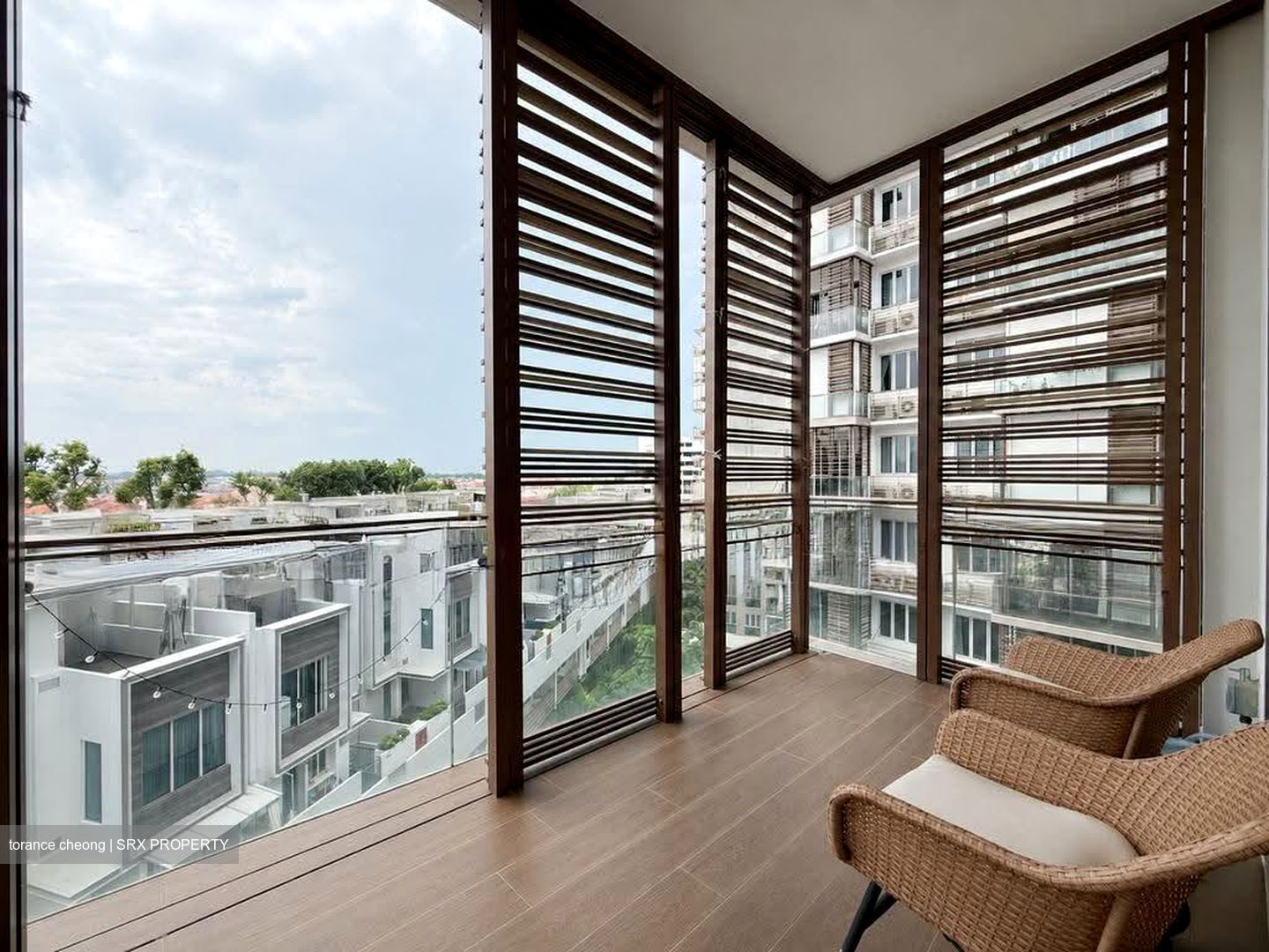 eCO (D16), Condominium #612385041